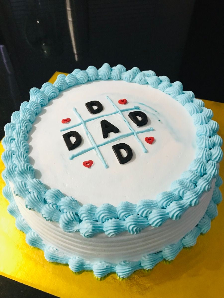 A special cake for Father’s Day Eggless