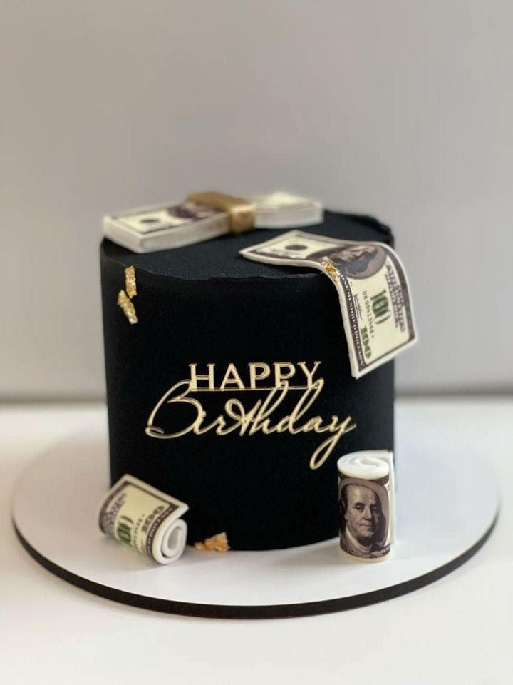 Edible cash cake square black