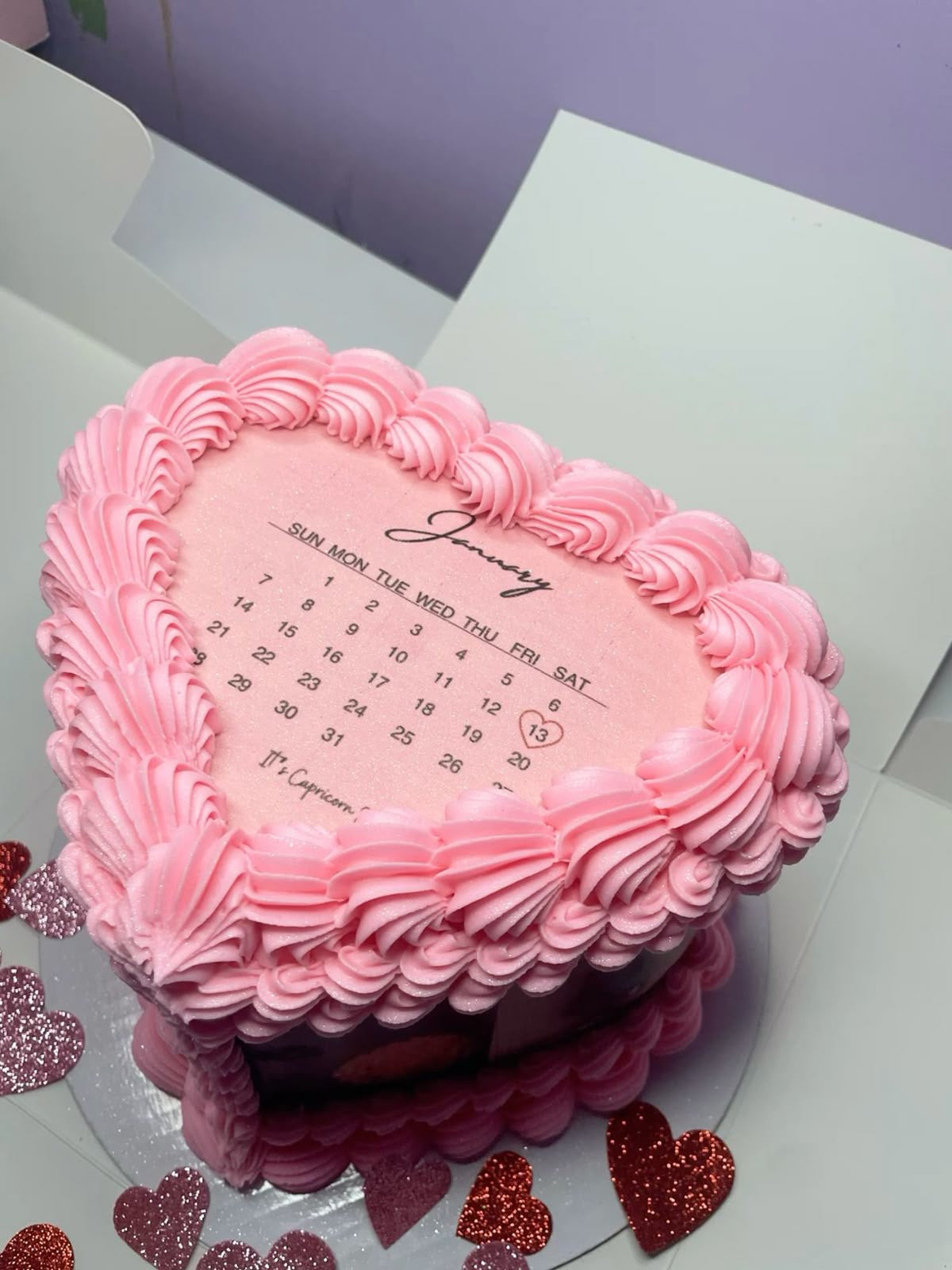 Calendar cake for memorable days.