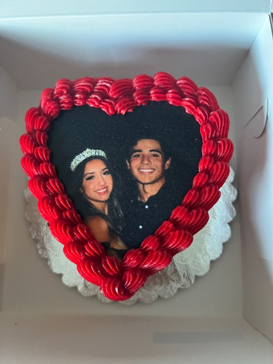 Couple Photo cake Edible paper