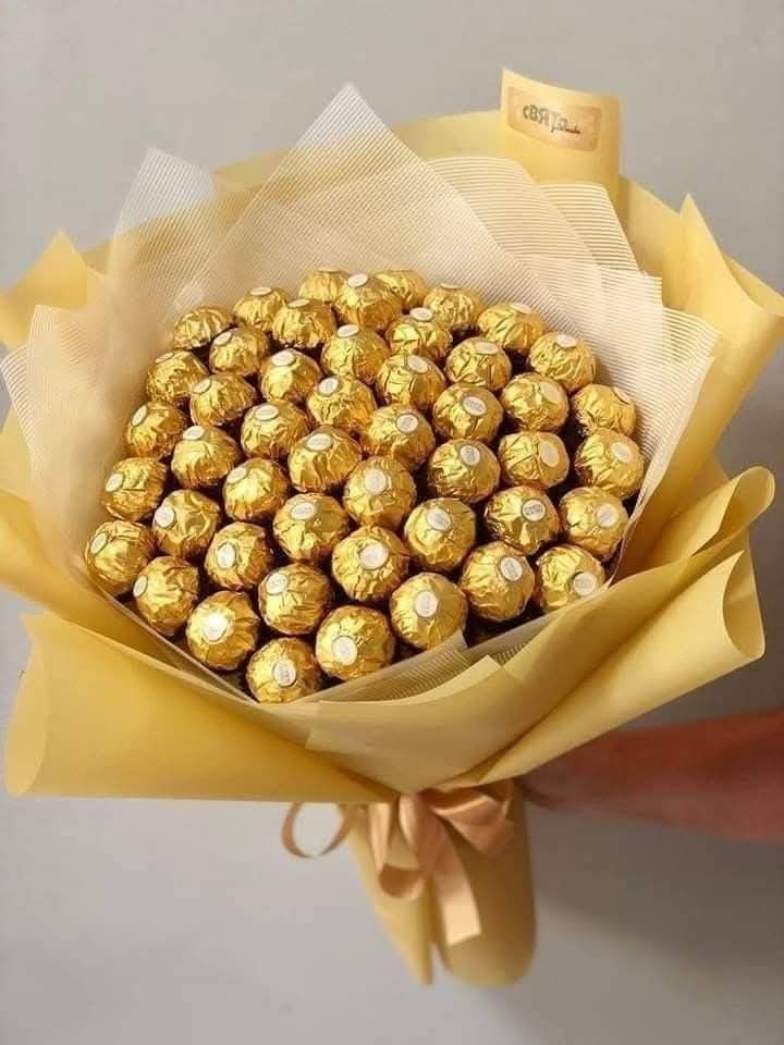 Ferrero rocher 72 pice premium quality product with beautiful paking premium quality