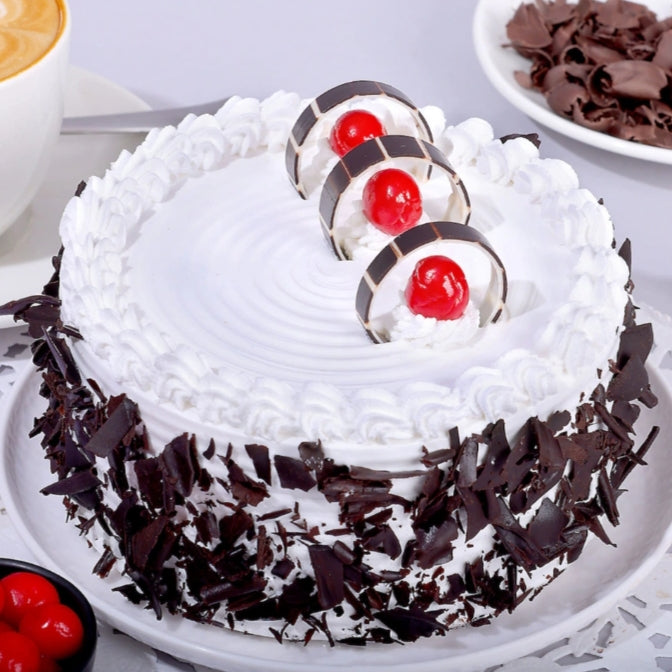 1 flower bouquet & black forest cake 500gm combo set