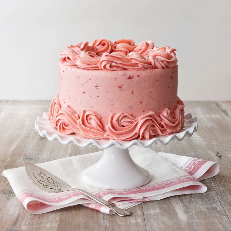 Stowberry eggless cake 500gm