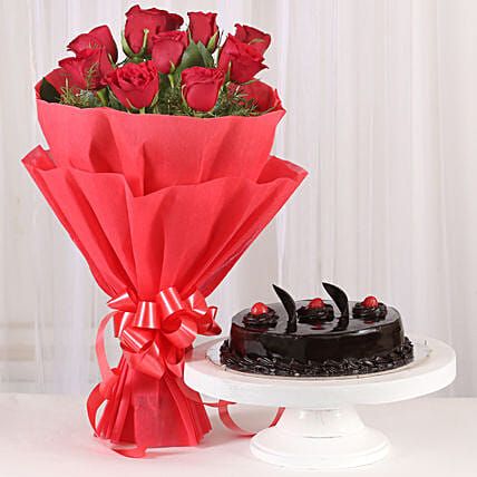 10 Red rose Bouquet with chocolate truffle cake 500gm eggless